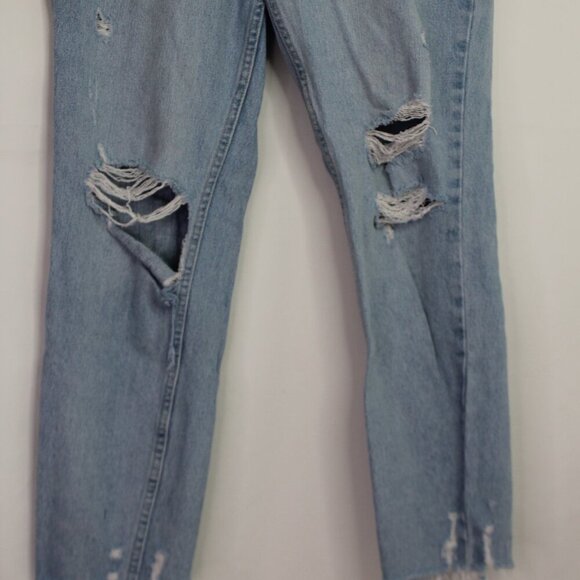 We The Free Distressed Straight Leg High Rise Cotton Demin Jeans Size 28 - Picture 4 of 8